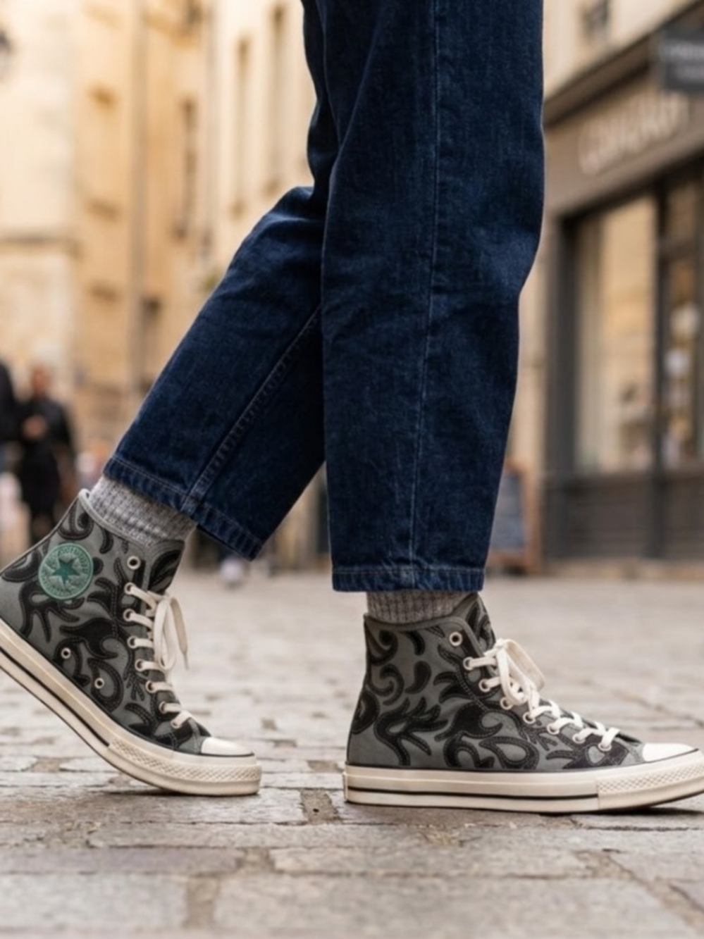 NEW! Converse High-Top Sneakers in Gray and Black Paisley Womens sz 9.5